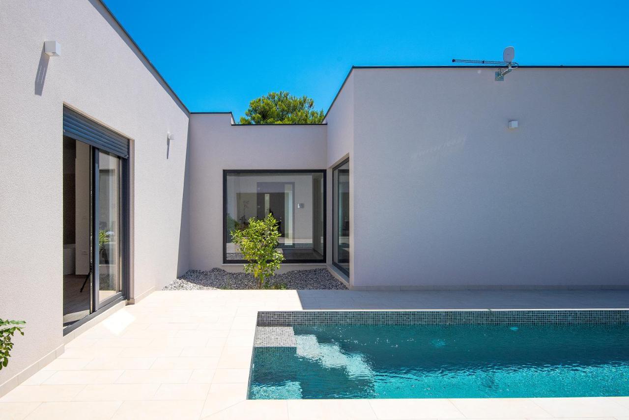 Vila Nauta - Luxury In Vintijan, Near Pula Bagian luar foto