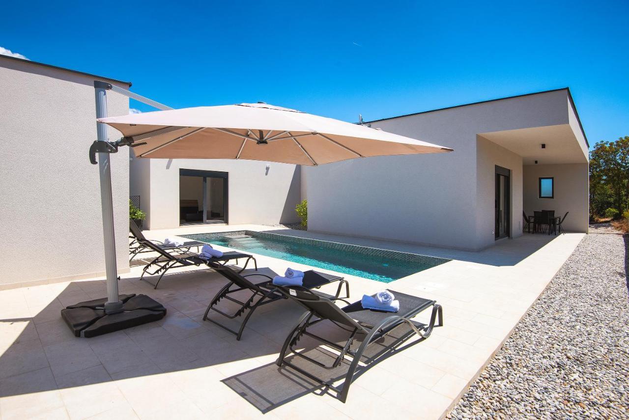 Vila Nauta - Luxury In Vintijan, Near Pula Bagian luar foto